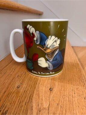 Extra Jumbo Disney Donald Duck Ceramic Coffee Mug in Perfect Condition
